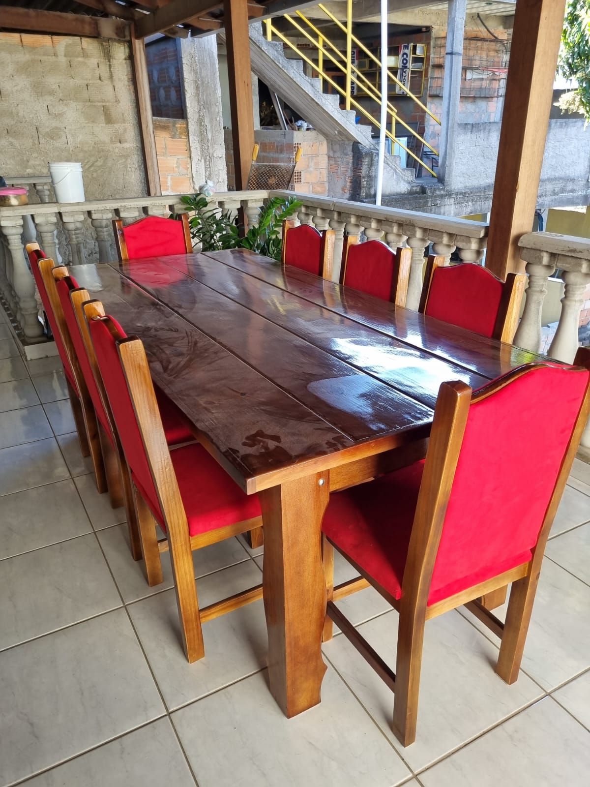 Mesa de Madeira e Cadeiras – Marcenaria Rezende