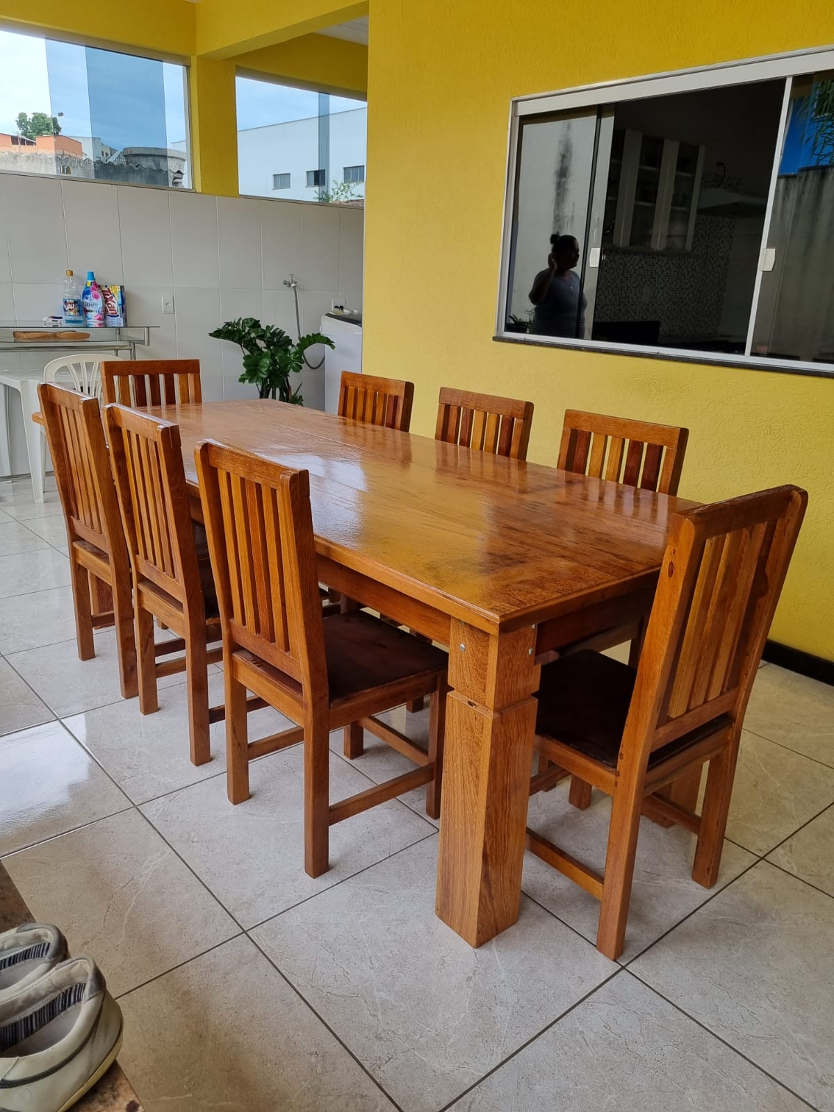 Mesa de Madeira e Cadeiras – Marcenaria Rezende